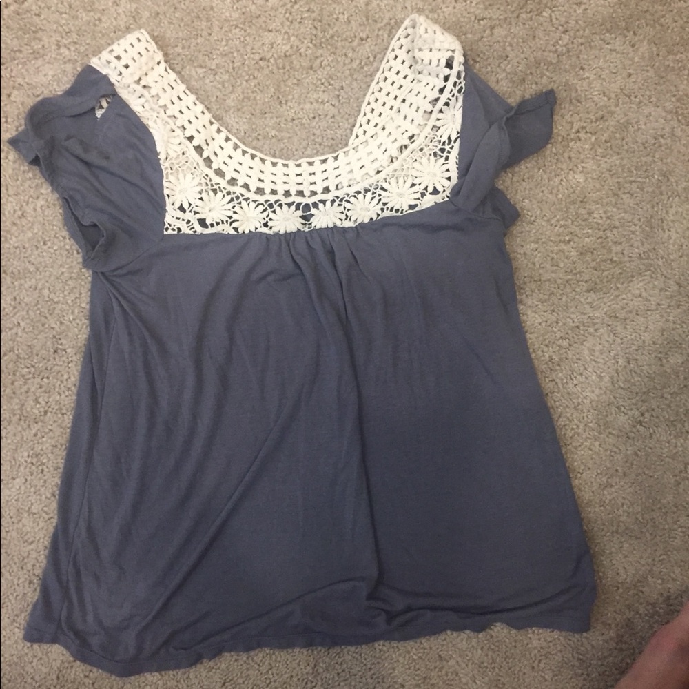 American Eagle shirt